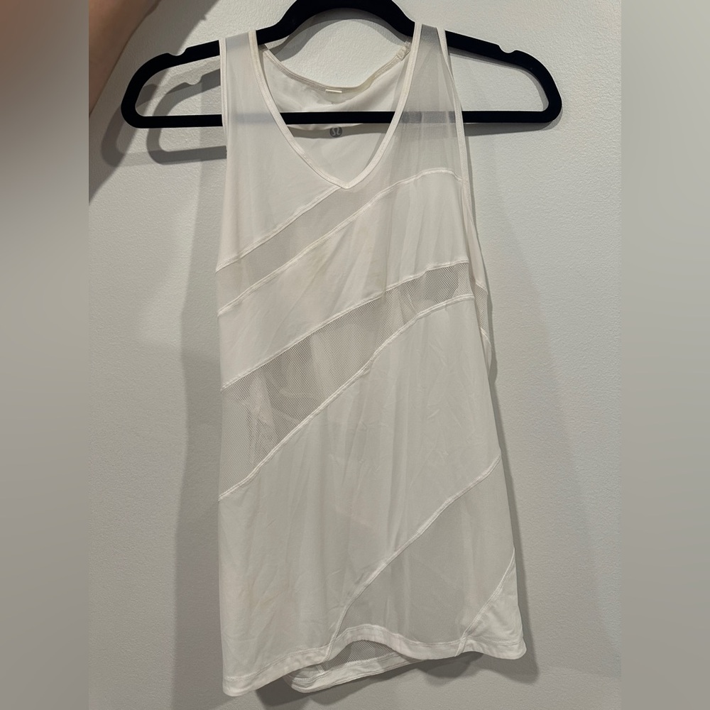 Lululemon Size 4 Mesh Tank Top